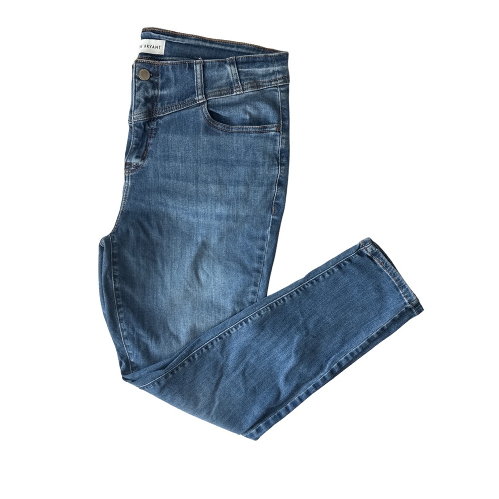 LANE BRYANT Flex Magic Waistband, High-Rise Jegging. Size 16